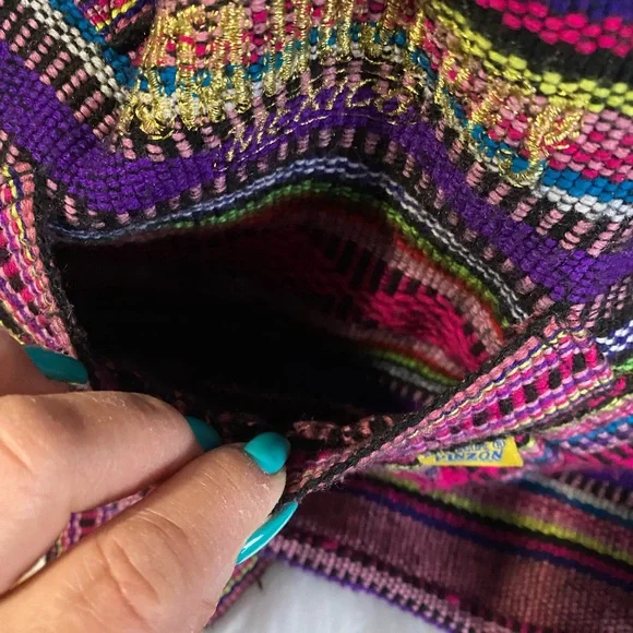 Colorful Woven Tote Bag from Mexico‎ - Picture 3 of 7